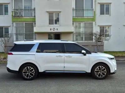 Kia Canival 2021, 74100 км, за 18226.21 USD