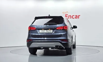 Hyundai Santafe 2016, 152474 км, за 7201.85 USD
