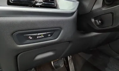 BMW X6 2025, 11218 км, за 93868.98 USD - фото 28