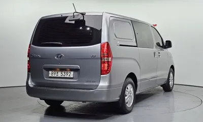 Hyundai Starex 2020, 39409 км, за 10906.94 USD