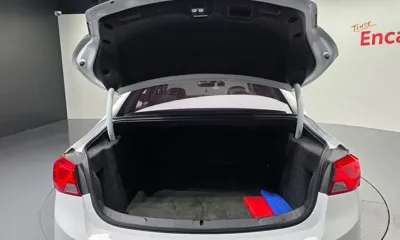 ChevroletGMDaewoo Impala 2016, 174307 км, за 3255.84 USD - фото 32