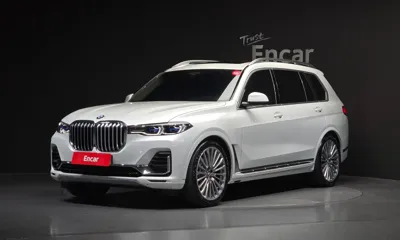 BMW X7 · 2022 год