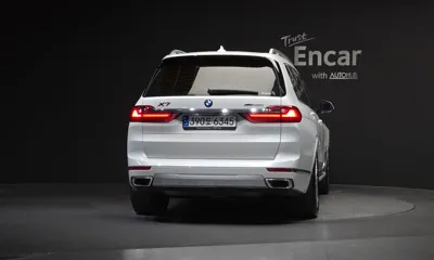 BMW X7 2022, 23573 км, за 56686.79 USD