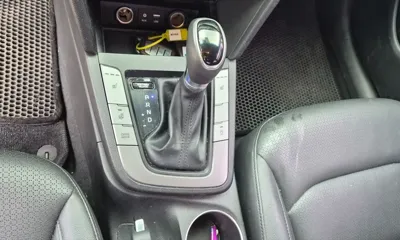 Hyundai Avante 2016, 70238 км, за 5863.2 USD - фото 6