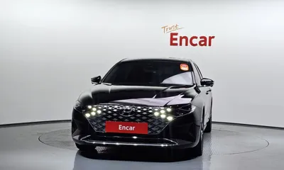 Hyundai Grandeur 2022, 74362 км, за 16541.95 USD