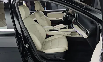 Hyundai Grandeur 2022, 74362 км, за 16416.95 USD - фото 26