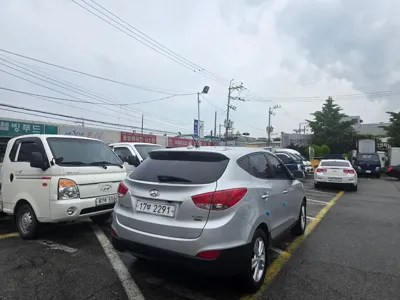 Hyundai Tucson 2012, 138696 км, за 2560.06 USD