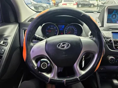 Hyundai Tucson 2012, 138696 км, за 2539.56 USD - фото 11
