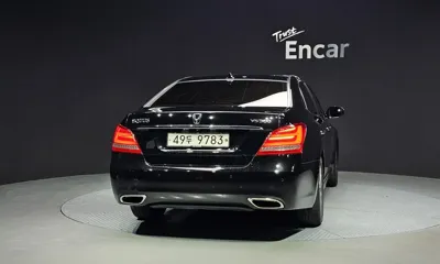 Hyundai Equus 2014, 263357 км, за 2578 USD