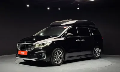 Kia Canival · 2020 год