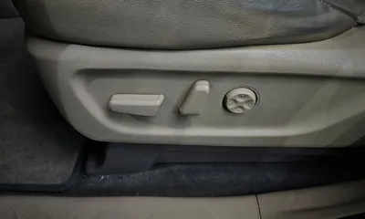 Kia Canival 2020, 122547 км, за 12275.17 USD - фото 27