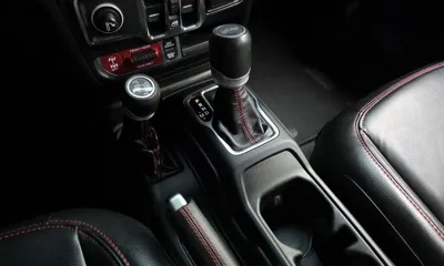 Jeep Wrangler 2022, 36322 км, за 31463.47 USD - фото 9