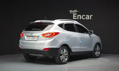 Hyundai Tucson 2014, 103300 км, за 4693.29 USD