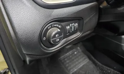 Jeep Renegade 2015, 112707 км, за 4879.01 USD - фото 16