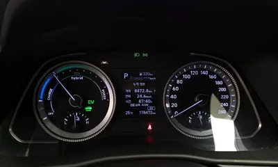 Hyundai Sonata 2021, 178472 км, за 8515.89 USD - фото 8