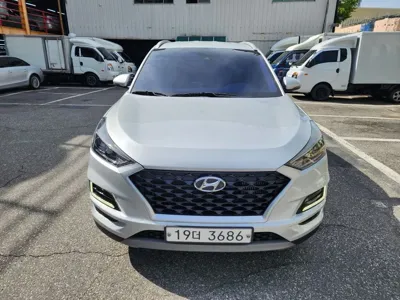 Hyundai Tucson 2019, 117000 км, за 8131.68 USD