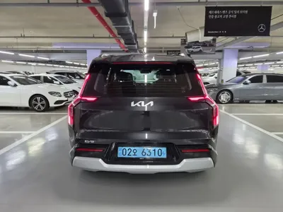 Kia EV9 2024, 76725 км, за 29411.79 USD