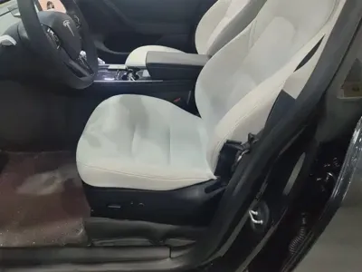 Tesla Model Y 2025, 32000 км, за 33622.07 USD - фото 9