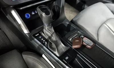 Hyundai Sonata 2016, 82696 км, за 5710.91 USD - фото 9