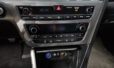 Hyundai Sonata 2016, 82696 км, за 5710.91 USD - фото 18