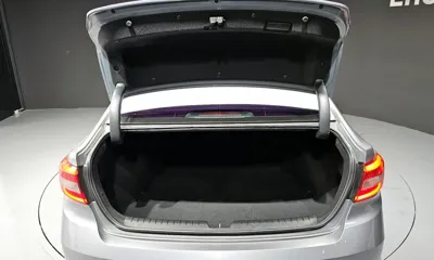Hyundai Sonata 2016, 82696 км, за 5710.91 USD - фото 20