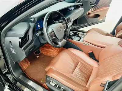 Lexus LS 2020, 69000 км, за 79091.7 USD
