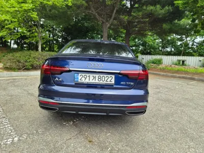 Audi A4 2021, 56000 км, за 18178.23 USD