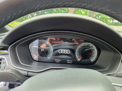 Audi A4 2021, 56000 км, за 18178.23 USD