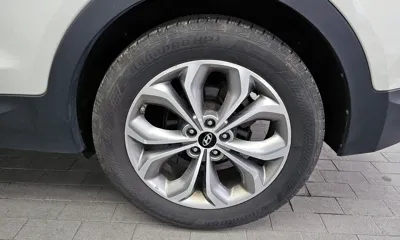 Hyundai Santafe 2015, 183679 км, за 4955.4 USD