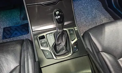 Hyundai Grandeur 2014, 155456 км, за 3875.46 USD - фото 9