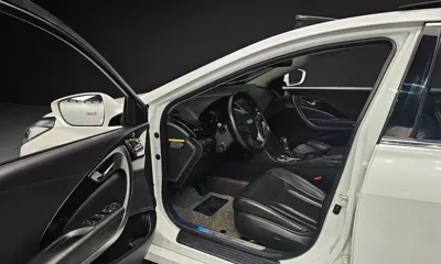 Hyundai Grandeur 2014, 155456 км, за 3875.46 USD - фото 11