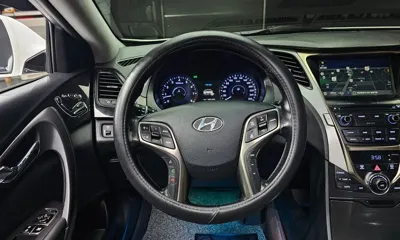 Hyundai Grandeur 2014, 155456 км, за 3875.46 USD - фото 13