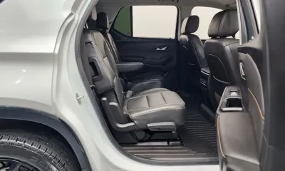 ChevroletGMDaewoo Traverse 2020, 49585 км, за 15850.68 USD - фото 12