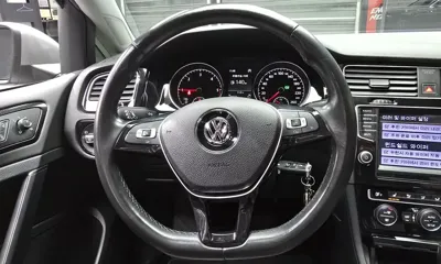 Volkswagen Golf 2014, 144659 км, за 5616.12 USD - фото 14