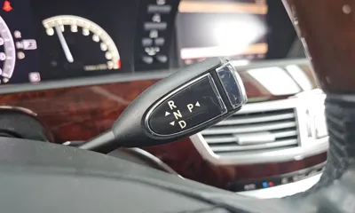 Mercedes-Benz S-Class 2008, 54764 км, за 10510.32 USD - фото 9