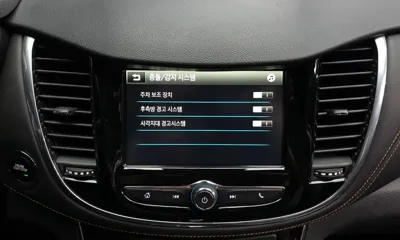 ChevroletGMDaewoo Trax 2018, 79213 км, за 5400.65 USD - фото 14