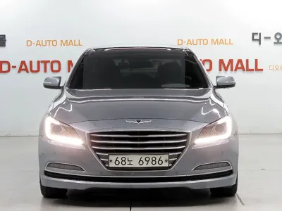 Hyundai Genesis 2014, 200292 км, за 4948.88 USD