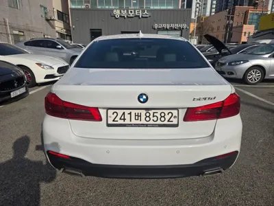 BMW 5-Series 2018, 121000 км, за 15938.08 USD - фото 8