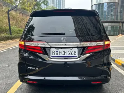 Honda Odyssey 2018, 80000 км, за 13213.4 USD