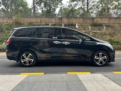 Honda Odyssey 2018, 80000 км, за 13213.4 USD - фото 8