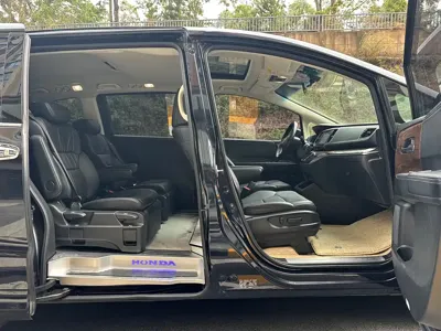 Honda Odyssey 2018, 80000 км, за 13213.4 USD - фото 10