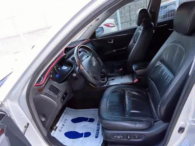 Hyundai Grandeur 2009, 160509 км, за 1301.07 USD