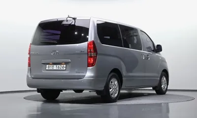Hyundai Starex 2018, 93162 км, за 9183.41 USD