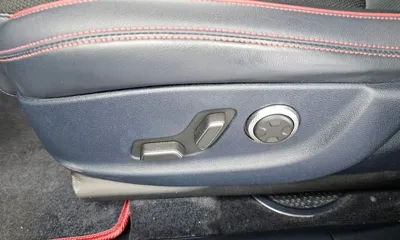 Genesis GV70 2022, 105644 км, за 20999.08 USD - фото 31