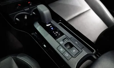 Toyota Prius 2024, 9978 км, за 22712.35 USD - фото 9