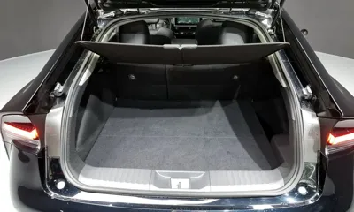 Toyota Prius 2024, 9978 км, за 22712.35 USD - фото 20