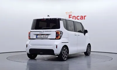 Kia Ray 2023, 31644 км, за 10596.11 USD