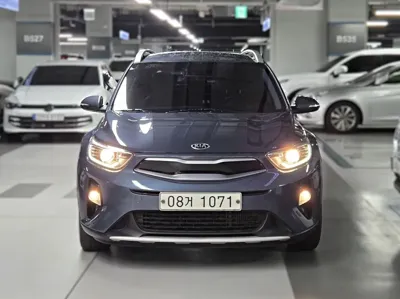 Kia Stonic 2018, 116769 км, за 4551.67 USD