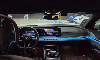 BMW i7 2023, 40329 км, за 75787.21 USD - фото 7