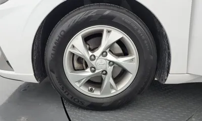 Hyundai Avante 2021, 142842 км, за 7481.93 USD